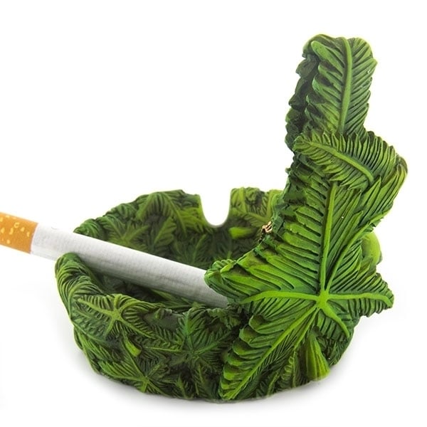 Ashtray Cannabuds Stoner Zamnesia