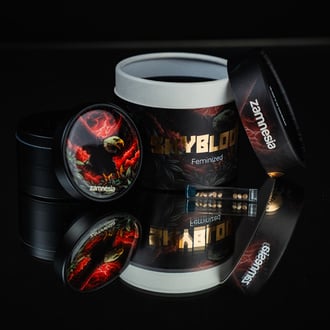 Skyblood (Zamnesia Seeds) - 9 Feminized Seeds + Grinder