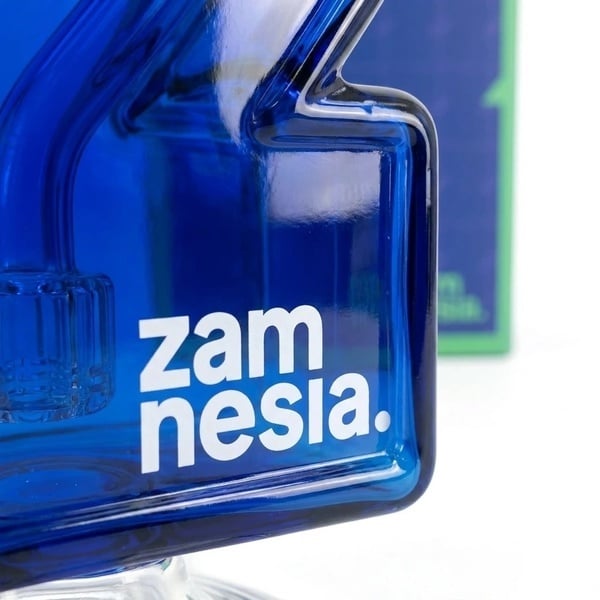 The Z Glass Bong (Zamnesia x HEMPER)