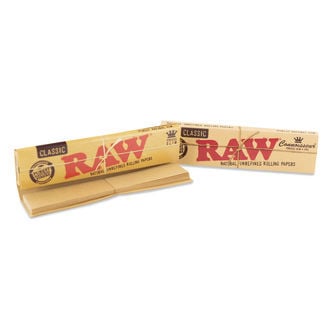 RAW Connoisseur Rolling Papers King Size + Tips