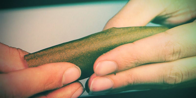 DEN BLUNT DREHEN