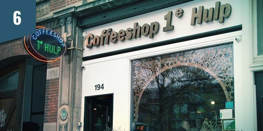 Coffeeshop 1e Hulp Amsterdam - Besten Indica-Blüten