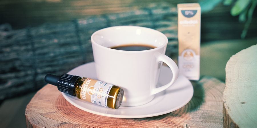 Wechselwirkungen Zwischen Koffein Und CBD