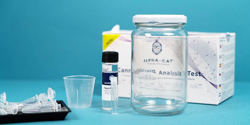 So Testest Du Den Thc- Und Cbd-gehalt Mit Dem Alpha-cat-cannabinoid-test Mini-kit