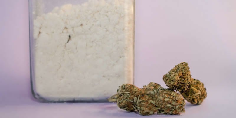 Was genau ist Cannabispulver?