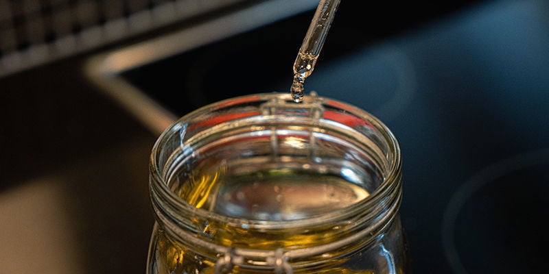 Welche ätherischen Öle kann man mit Cannabis oder CBD verwenden?