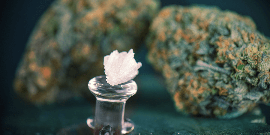 COMMENT DOSE CORRECTEMENT LES CRISTAUX DE CBD