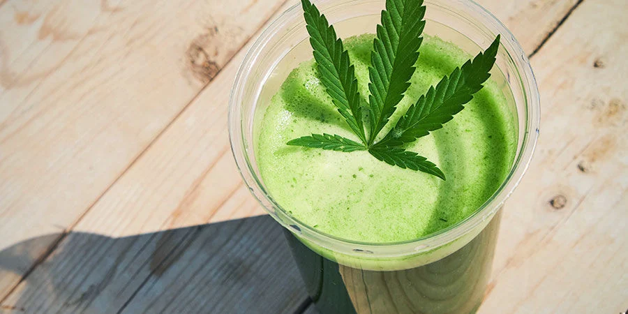 Genieße den Geschmack von Cannabis mit rohen Blättern (kein High)