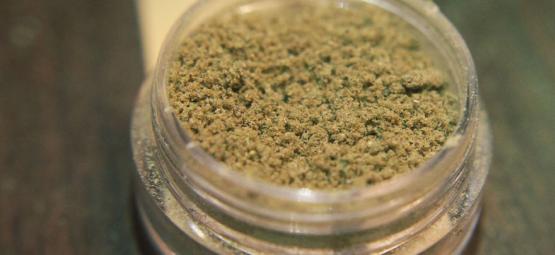 Kief: Was Man Mit Diesem Cannabis-Nebenprodukt Machen Kann