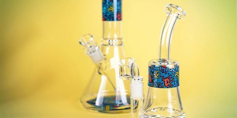 Difference Between Bongs And Dab Rigs: Smoke or vapor quality