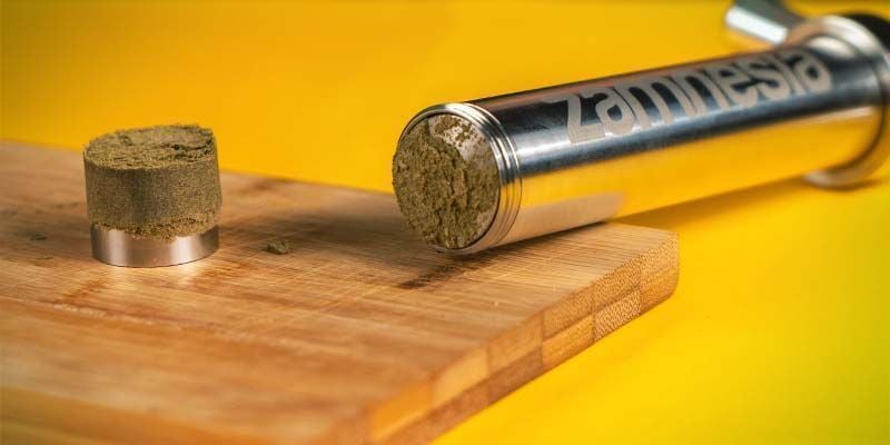 How To Use A Pollen Press To Make Hashish Coins - Zamnesia Blog