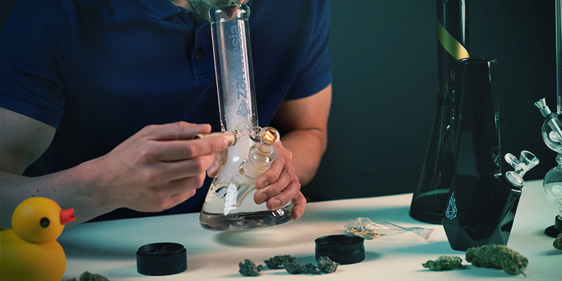 How Use Bong: Put bong to mouth and light bowl