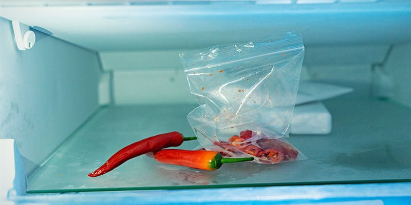 Can you freeze chilies and peppers?