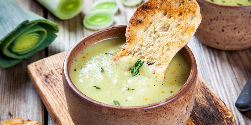 Starter - POT-ato & leek soup