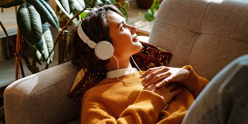 Examples of binaural audio playlists and tools
