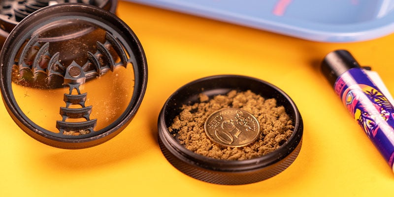 Kief: What To Do With This Cannabis Byproduct - Zamnesia Blog