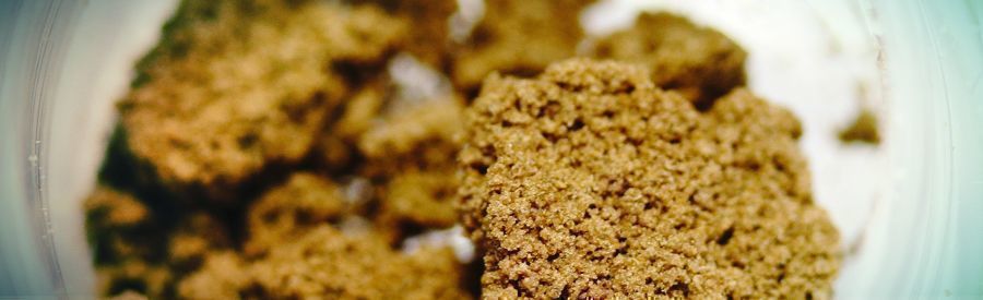 How To Make Dry Sift Hash  Step-By-Step Guide - Zamnesia Blog