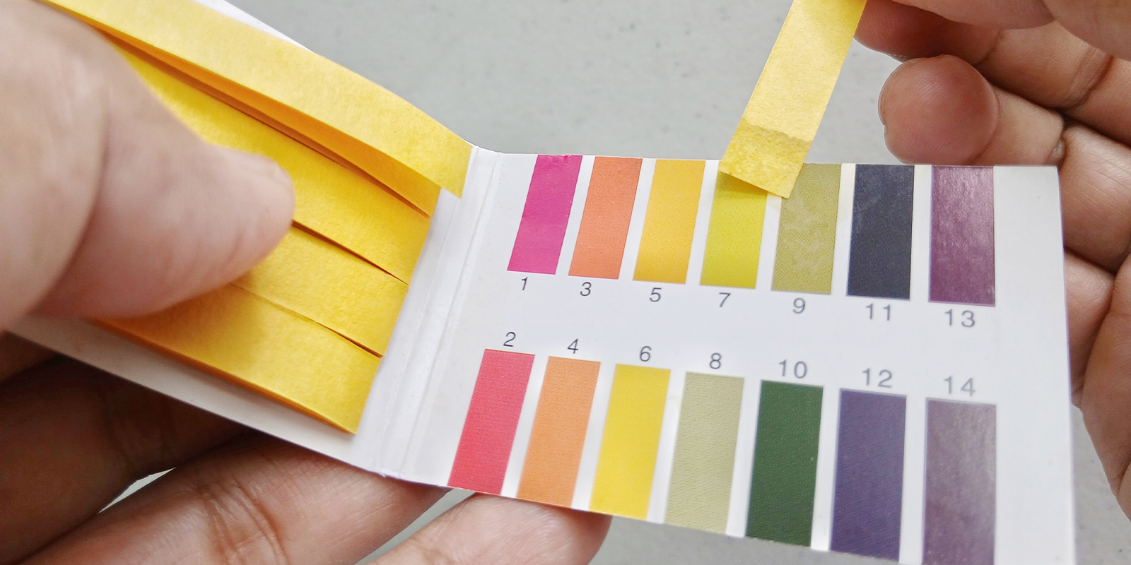 pH test strips pH test strips