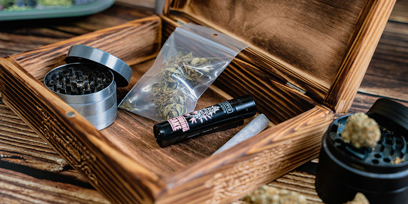 Set de cadeaux pour fumeur Need For Weed - Zamnesia