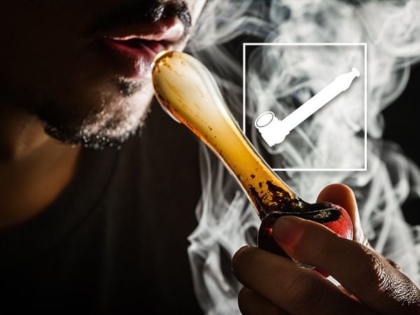 6 Ways to Master the Glass Pipe for Cannabis: Tips & Tricks