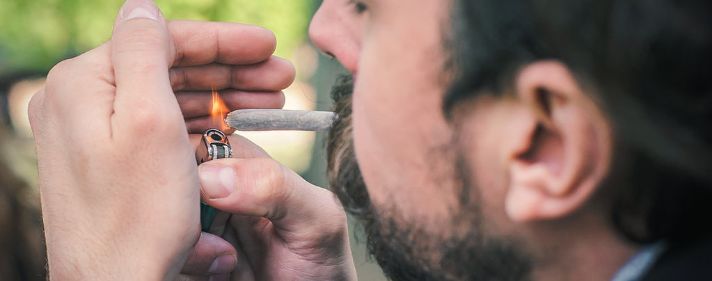 How To Light Your Joint In The Wind?