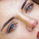 Rote Augen: Warum Cannabis sie verursacht und was Du dagegen tun kannst