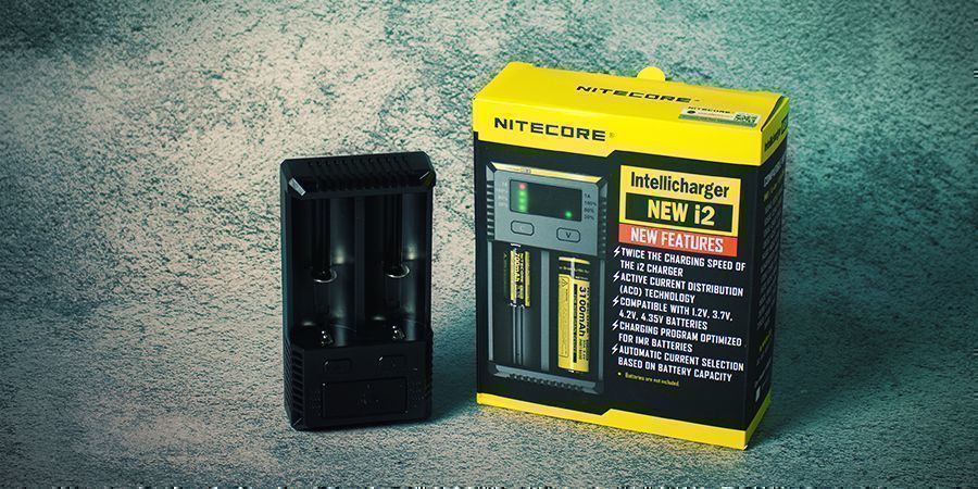 Nitecore Intellicharger I2
