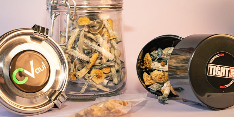 Storing shrooms and truffles in airtight containers or ziplock bags