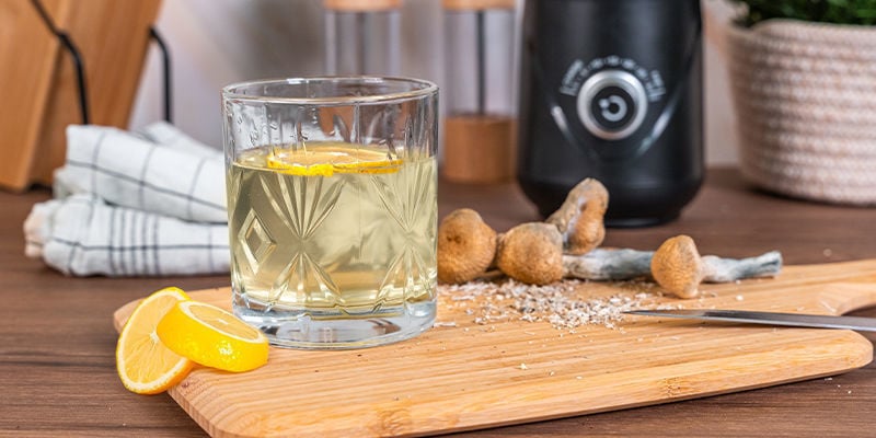 Taking A Lemon Tek Shot