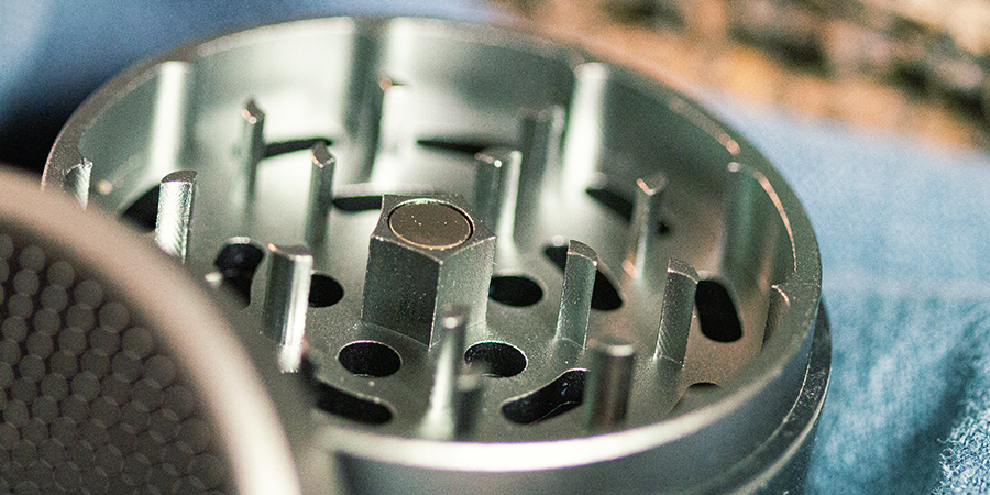 Metal Weed Grinders Metal Weed Grinders