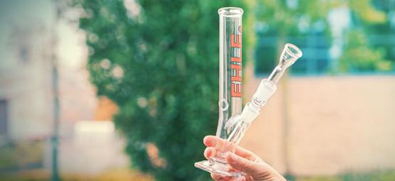 Why Borosilicate Glass Is The Smart Choice For Glass Bongs
