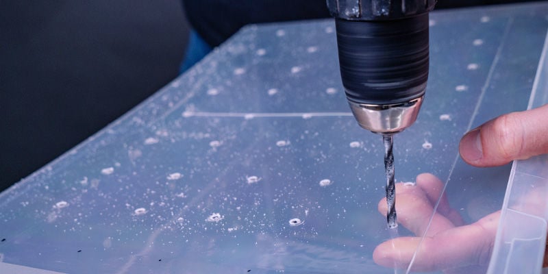 How many holes to drill in the tub? - Shotgun Fruiting Chamber For Mushrooms